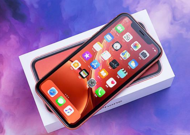 新款 iPhone 有可能不会涨价