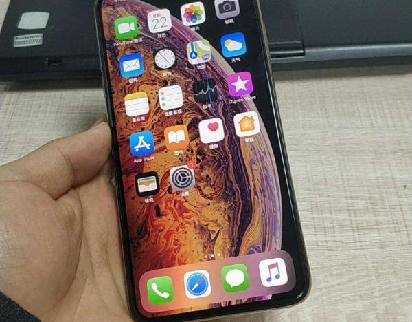 苹果iPhone 7手机白苹果无法开机怎么办？