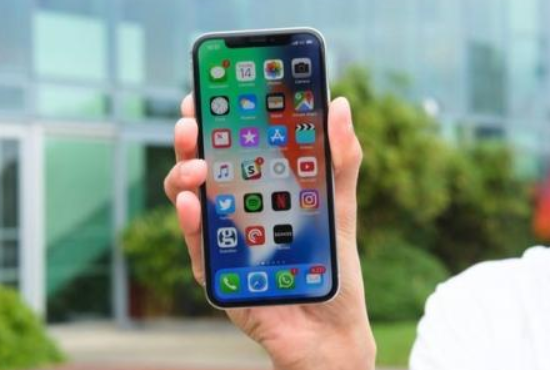 iPhone一直处于开机状态却进入不了界面的解决办法