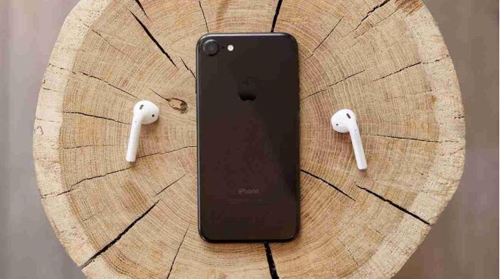 iPhone 6S手机主板漏电怎么看？主板维修方法教程 