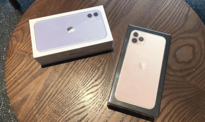 iPhone11价格“跳水”,暗夜绿成“遮羞布”,是苹果最后的倔强