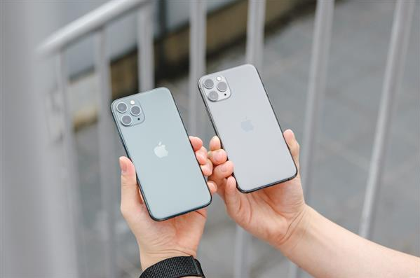 女生不玩游戏,你觉得是是购买iPhone11还是华为P30 Pro好