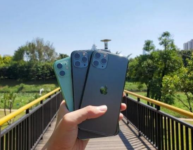 iphone 11 Pro Max价格一降再降,库克很无奈,