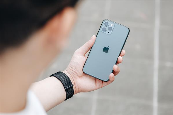 一部iphone手机能用多少年？