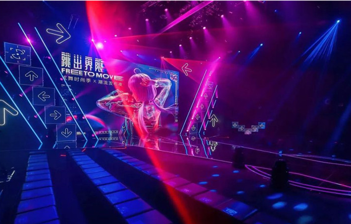 从QQ炫舞登上时装周,我看到了虚拟时尚更多的可能性