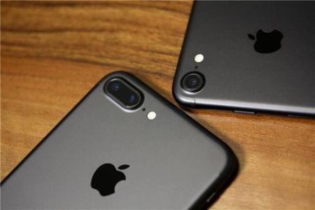 iPhoneXS Max手机进水无法开机了怎么办?