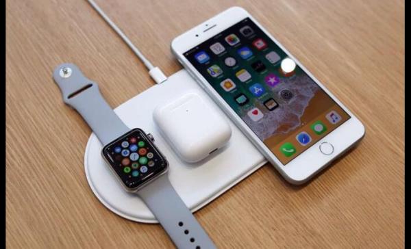 上海维修苹果XS_iphone8手机过热导致黑屏、无法开机怎么办？