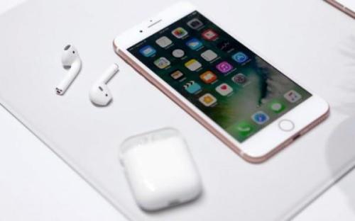 中山苹果手机黑屏维修_iPhone电池的几大误区!你中了几个?